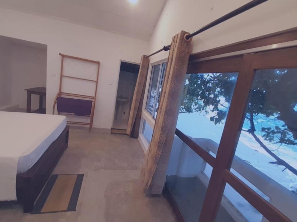 Sooriya Villa Talpe Esterno foto