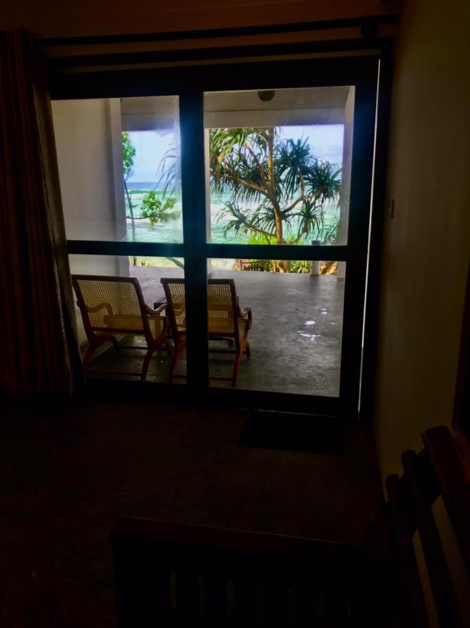 Sooriya Villa Talpe Esterno foto