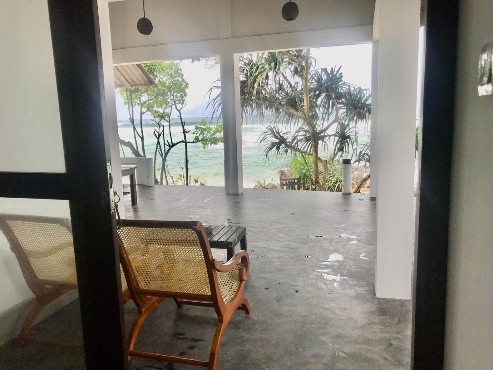 Sooriya Villa Talpe Esterno foto